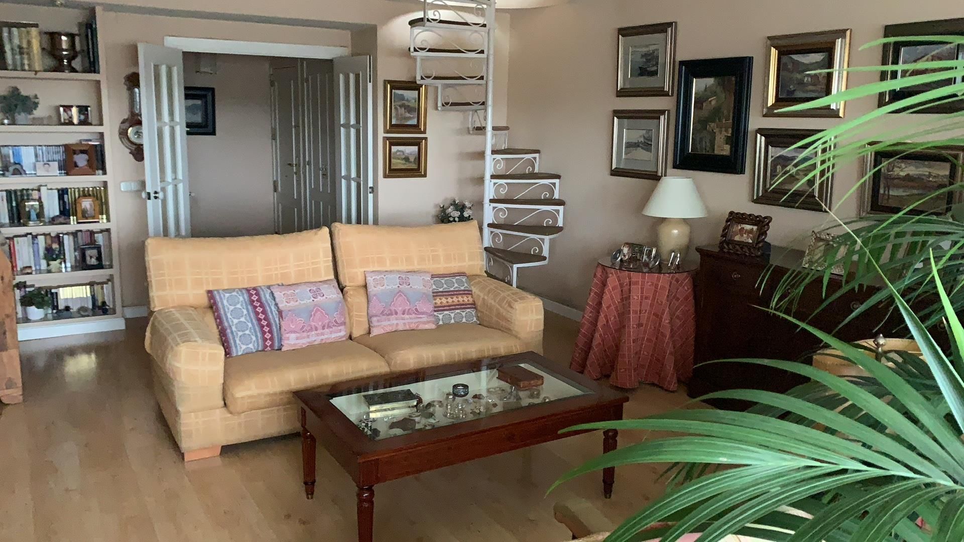 Duplex to share in Calle Ecuador, 28, Zona Norte