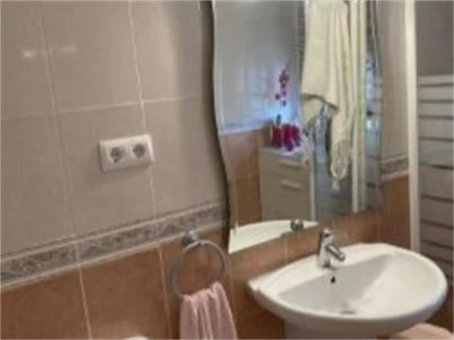 Bathroom of Houses for sale in Villa del Prado  with Air Conditioner and Terrace