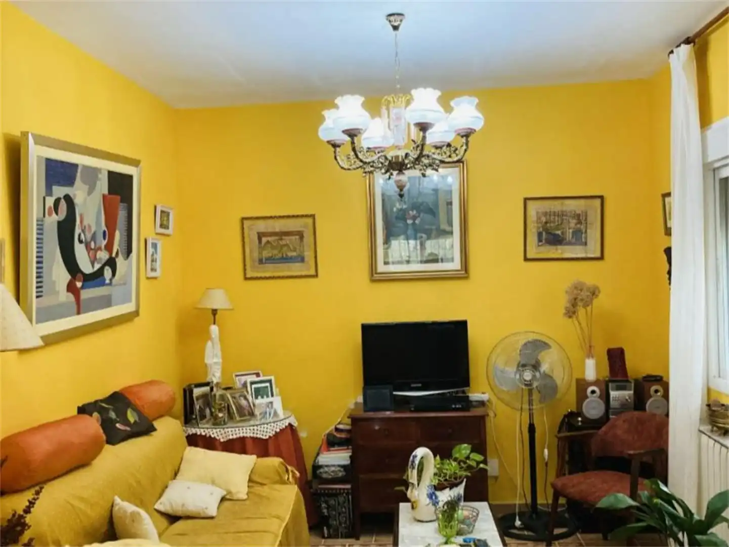 Living room of Houses for sale in Villa del Prado  with Air Conditioner and Terrace