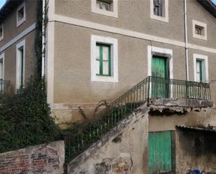 Vista exterior de Pis en venda en Castro-Urdiales