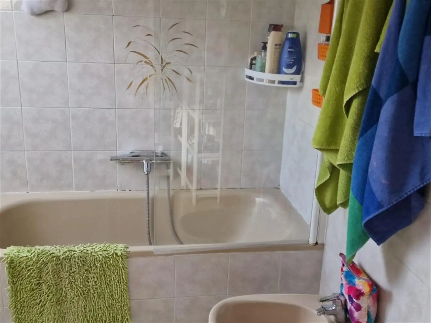 Piso en venta en Calle Ronda de Gracia, 1, Medina del Campo Baño de Piso en venta en Medina del Campo con Terraza, Trastero y Videoportero