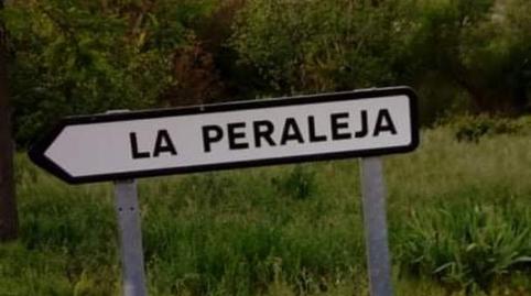 Foto 2 de Casa adosada en venta en Calle Dieciocho de Julio, 7, La Peraleja  , Cuenca