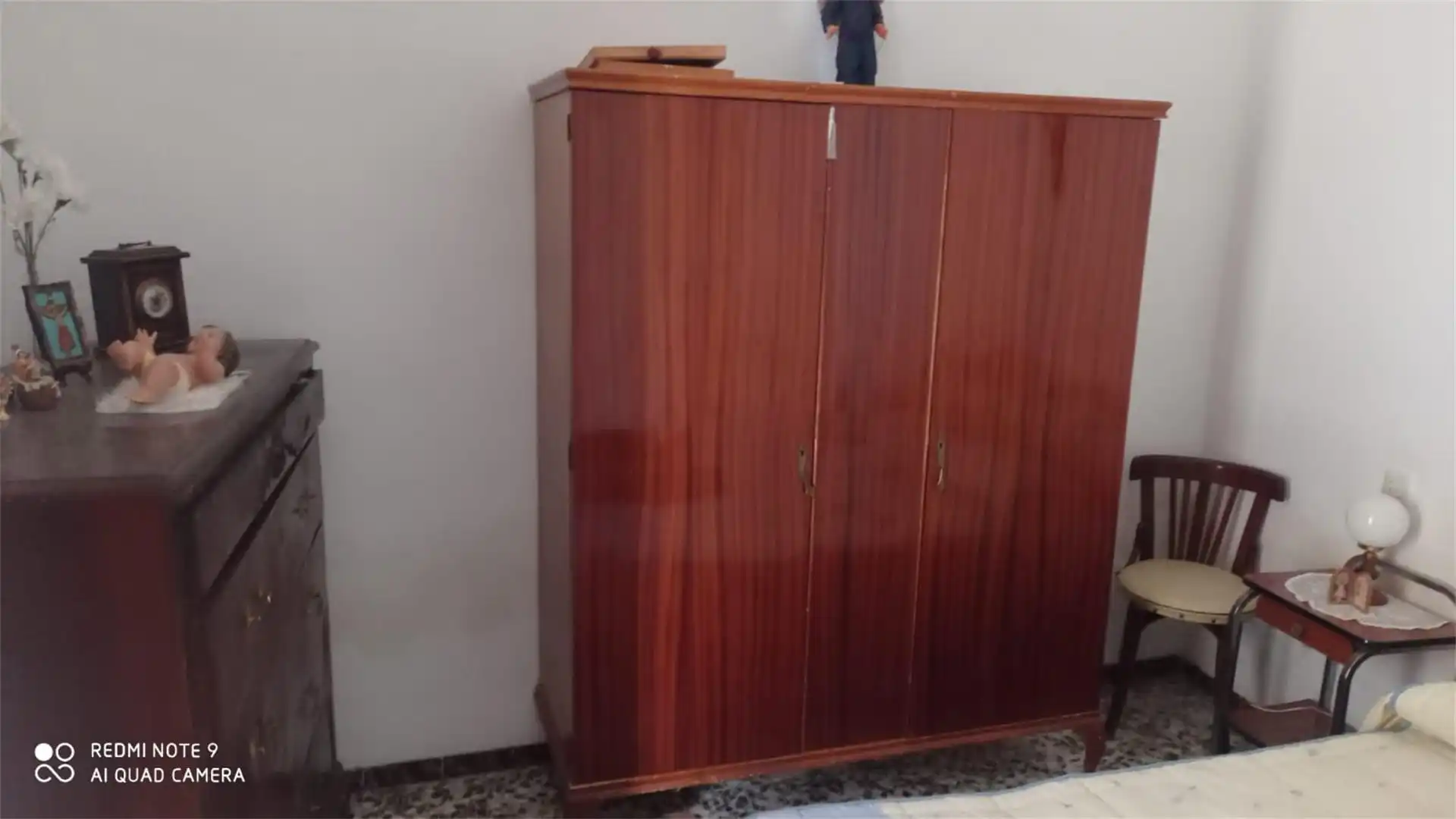 Casa adosada en venta en Calle Pedro de Valdivia, 9, Ahillones Habitación de Casa adosada en venta en Ahillones con Terraza, Trastero y Amueblado