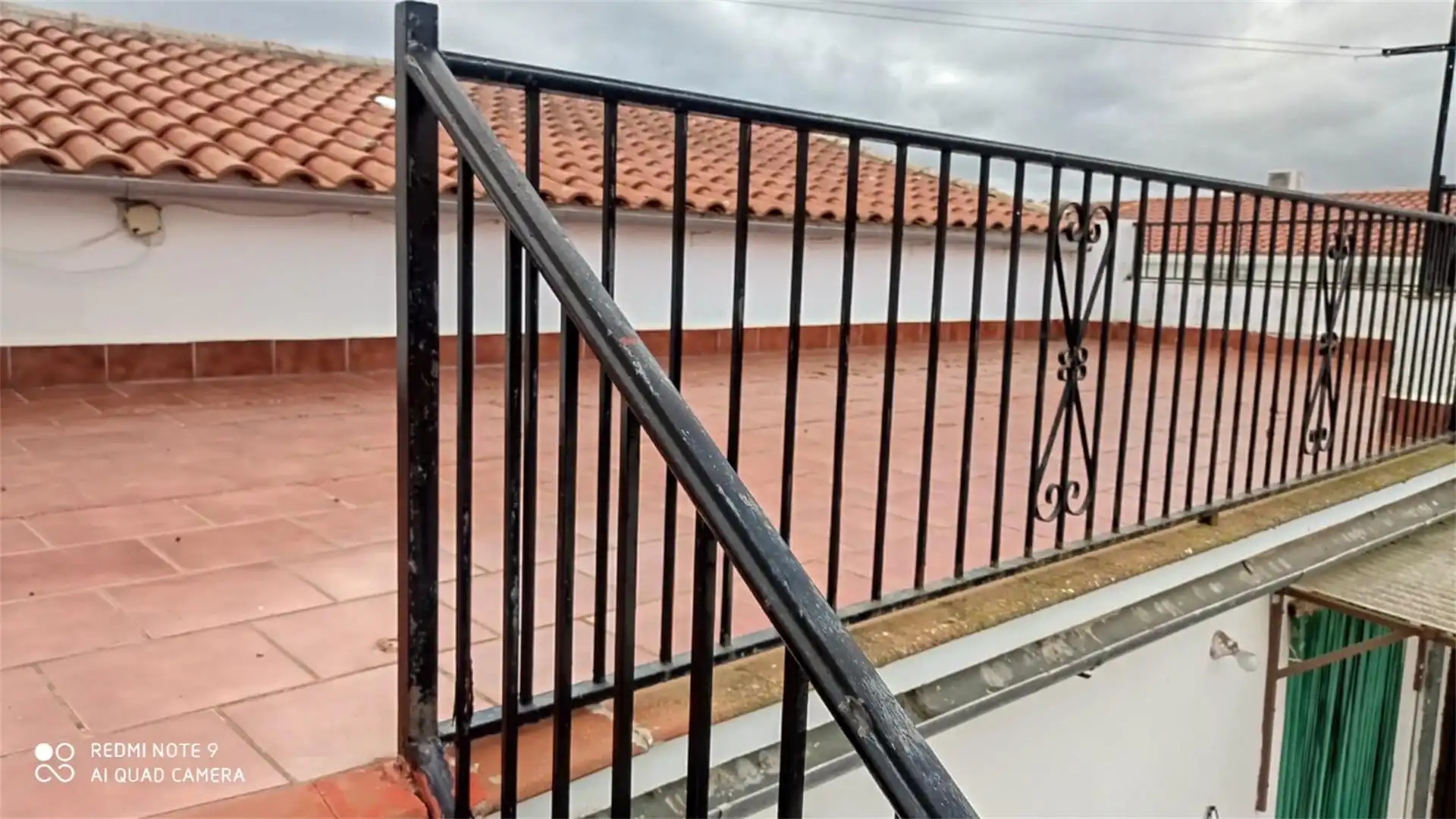 Casa adosada en venta en Calle Pedro de Valdivia, 9, Ahillones Terraza de Casa adosada en venta en Ahillones con Terraza, Trastero y Amueblado