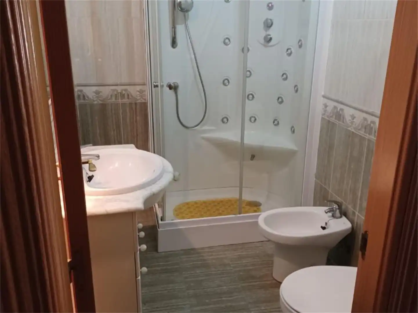 Flat for sale in Plaza San Francisco, 2, Cifuentes Bathroom of Flat for sale in Cifuentes with Heating and Balcony
