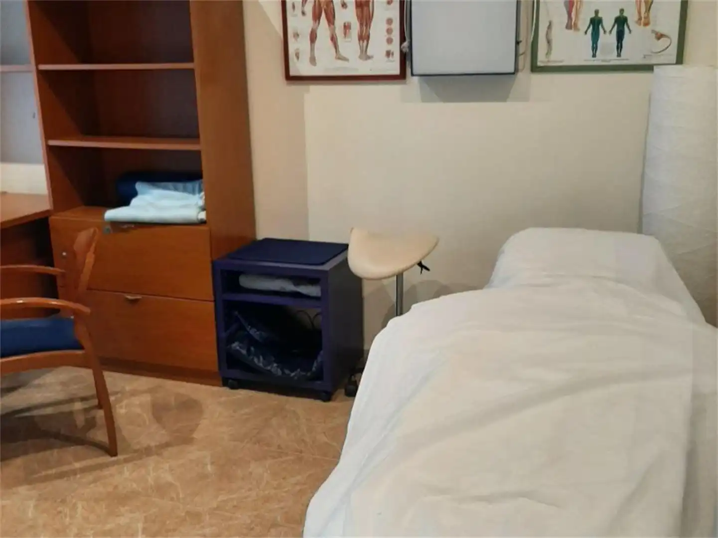 Bedroom of Office for rent in  Palma de Mallorca  with Air Conditioner and Furnished