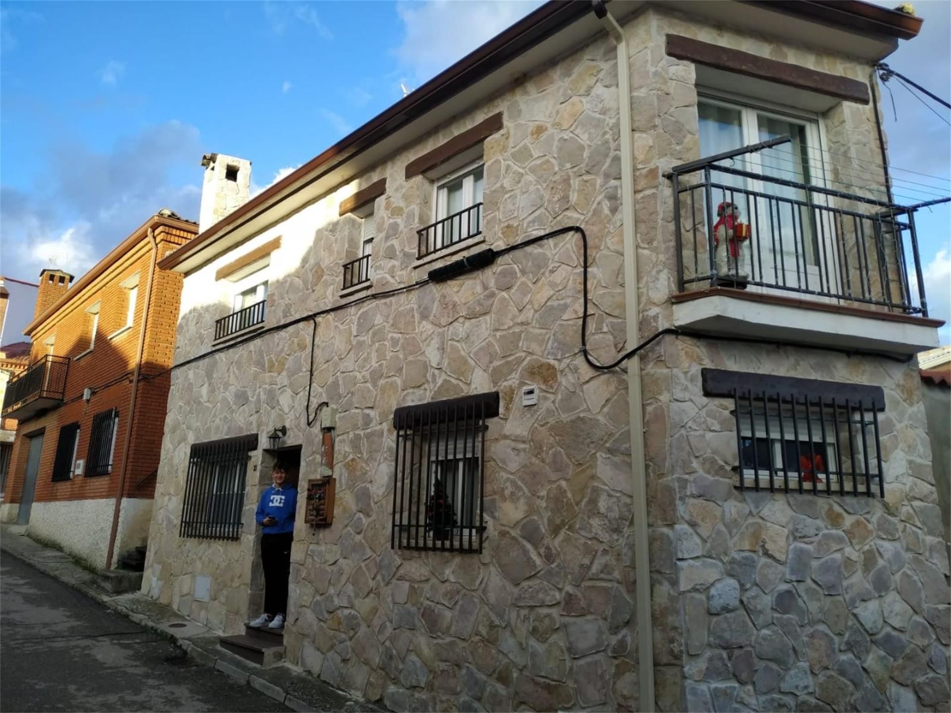 Exterior view of Single-family semi-detached for sale in Membrillera  with Balcony