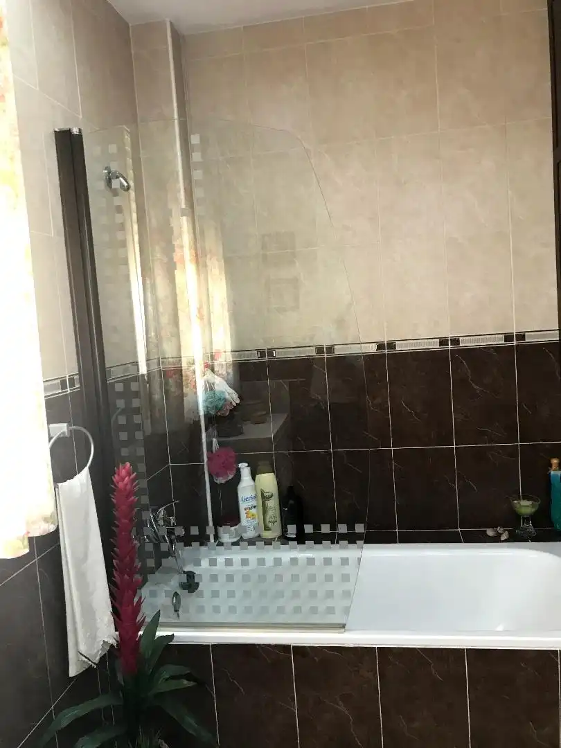 Bany de Dúplex en venda en Tocina amb Aire condicionat, Traster i Moblat