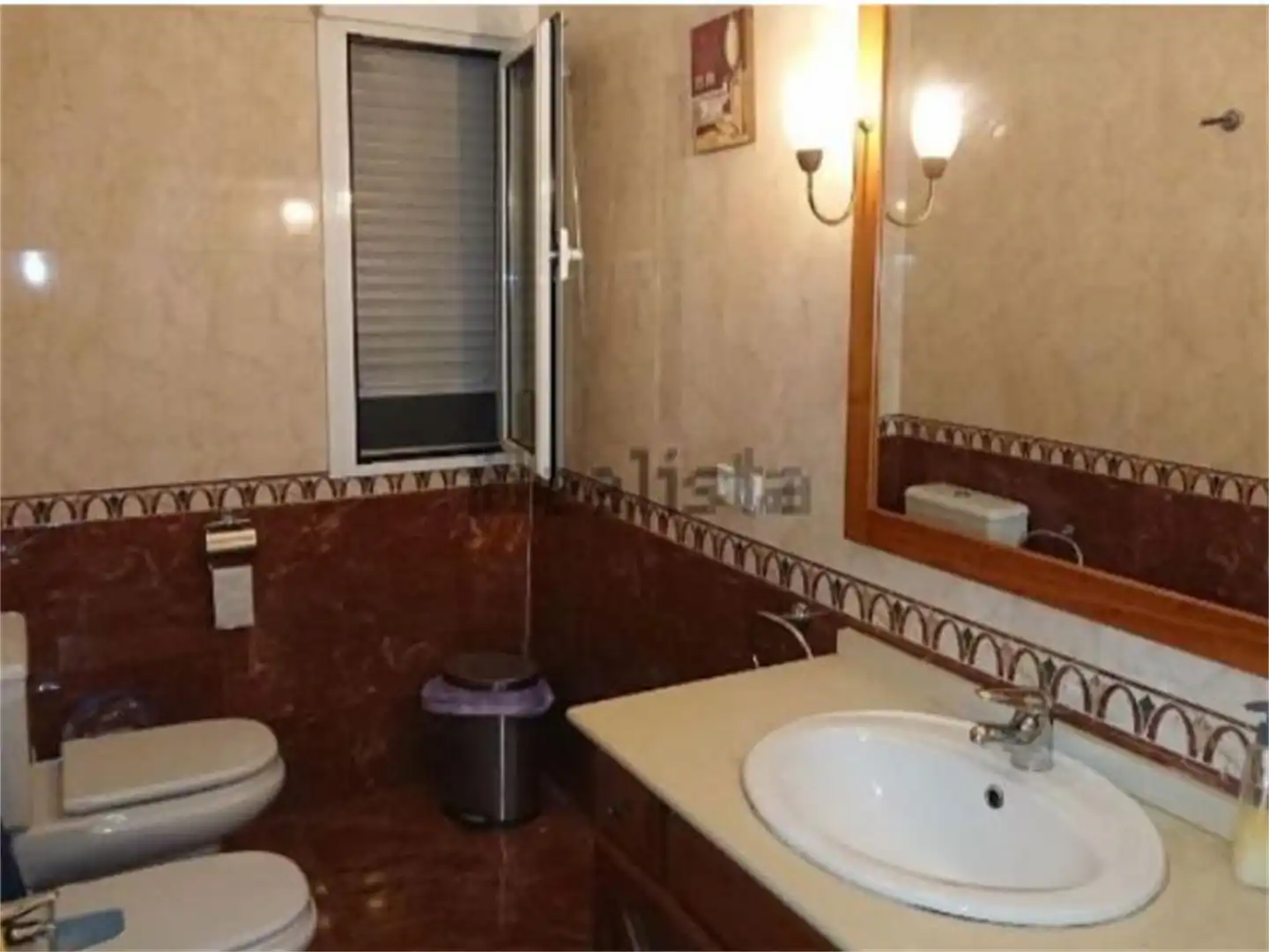 Houses for sale in Carretera del Soto, 39, Encinarejo de Córdoba Bathroom of Houses for sale in Córdoba with Air Conditioner, Heating and Private garden