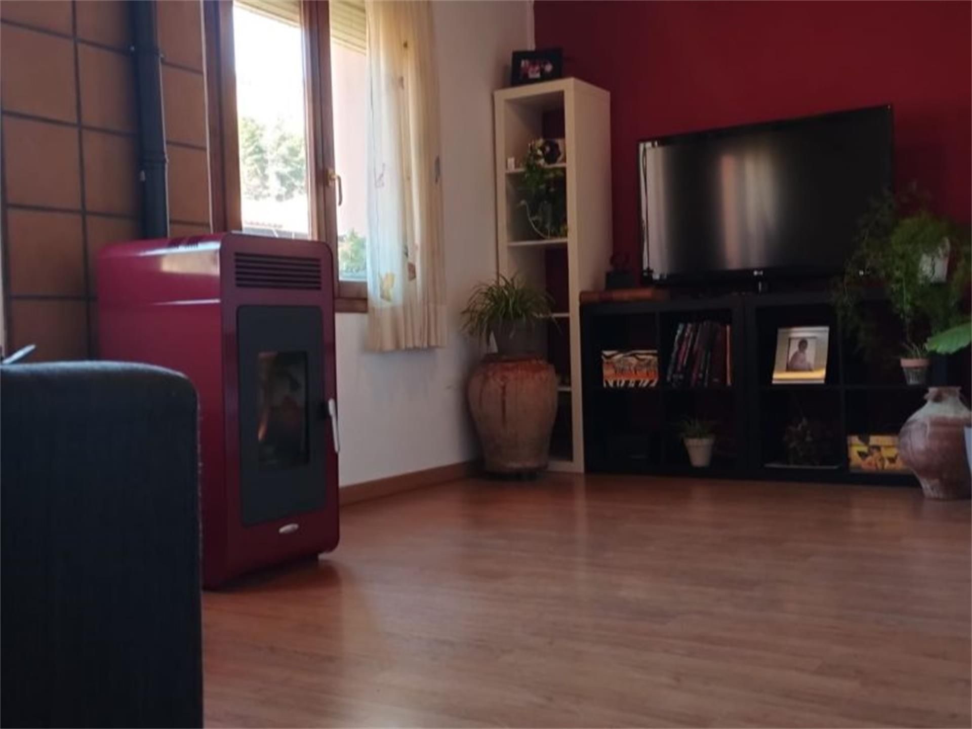 Living room of Flat for sale in Alcañiz  with Air Conditioner and Balcony