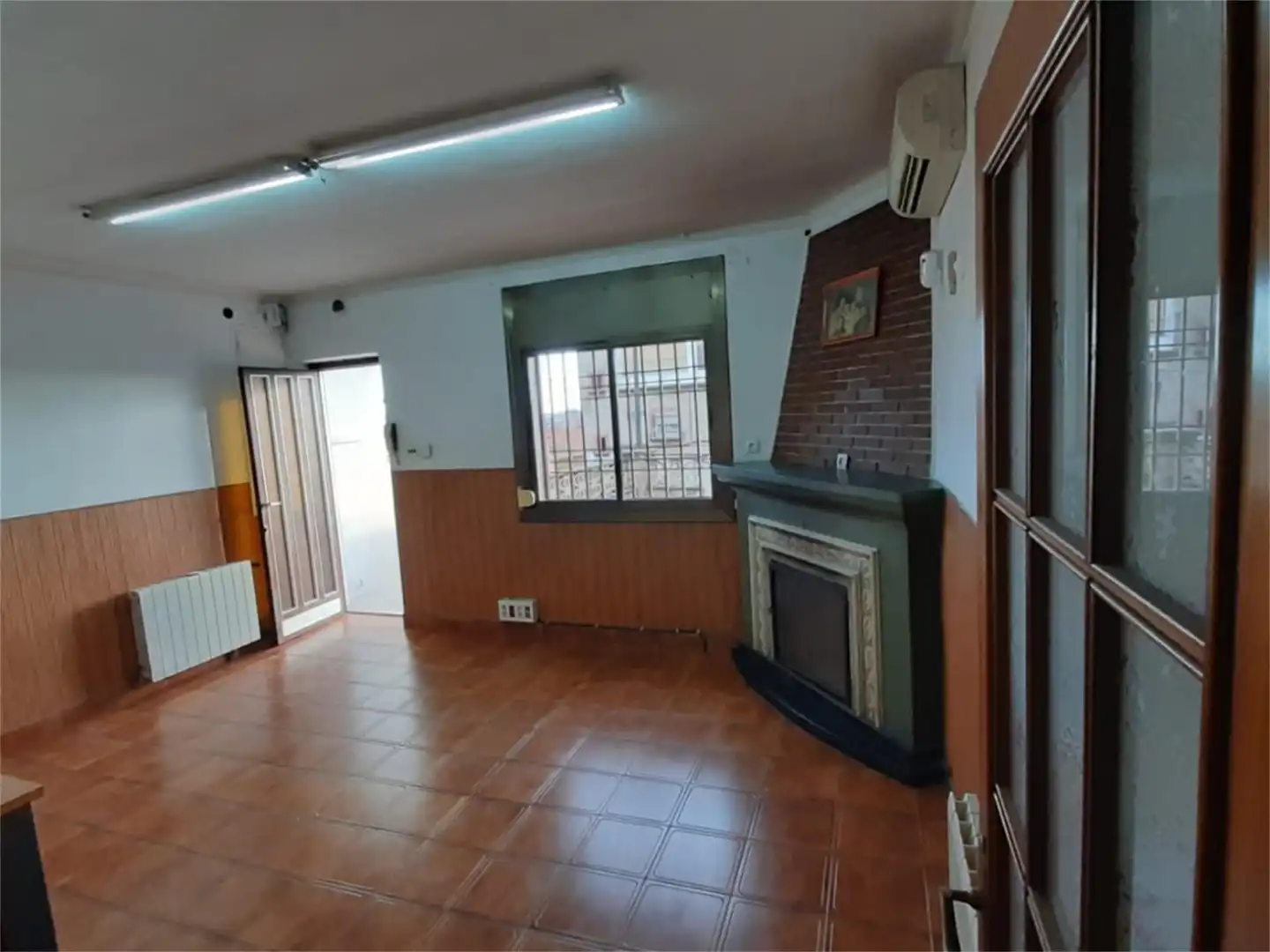 Duplexes for sale in Carretera Fuente de la Encina, S/n, Can Franquesa Duplexes for sale in Santa Coloma de Gramenet with Air Conditioner, Terrace and Balcony