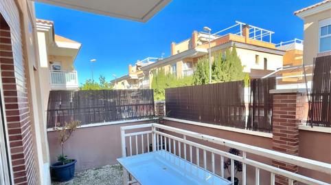 Foto 3 de Casa adosada en venta en Carrer Almeria, 3, Petrer, Alicante