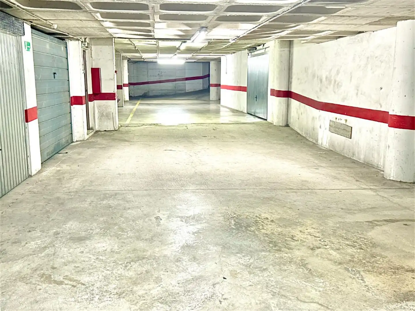 Piso en venta en Carrer Poeta Miguel Hernández, 21, Novelda Parking de Piso en venta en Novelda