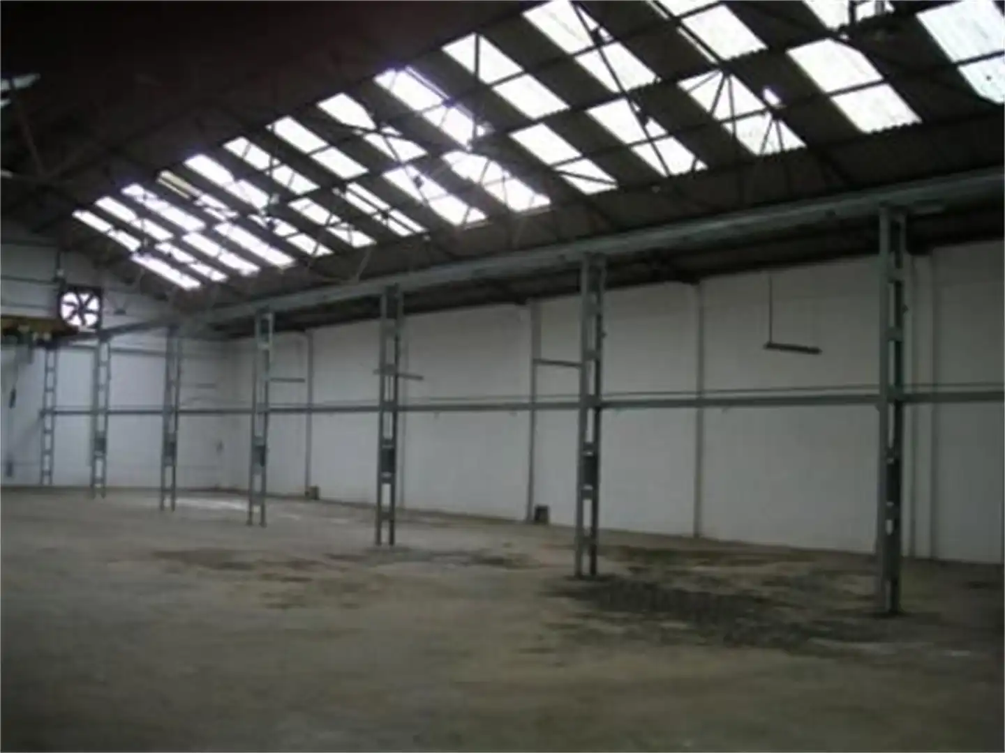 Industrial buildings for sale in Castellón de la Plana / Castelló de la Plana  with Air Conditioner, Heating and Furnished
