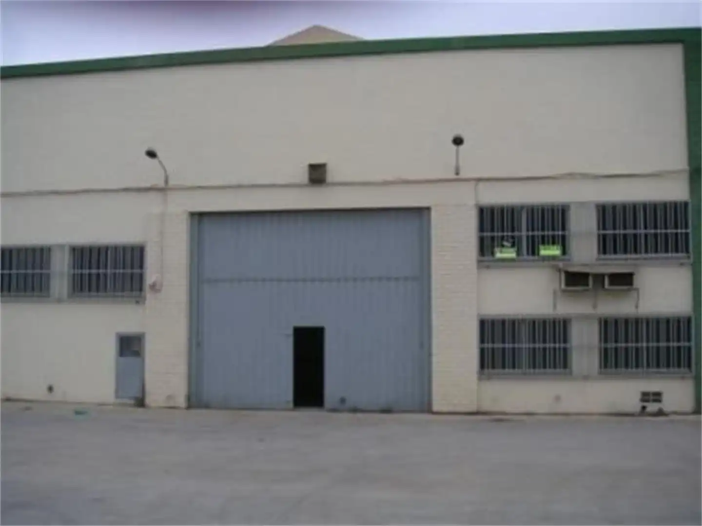 Exterior view of Industrial buildings for sale in Castellón de la Plana / Castelló de la Plana  with Air Conditioner, Heating and Furnished