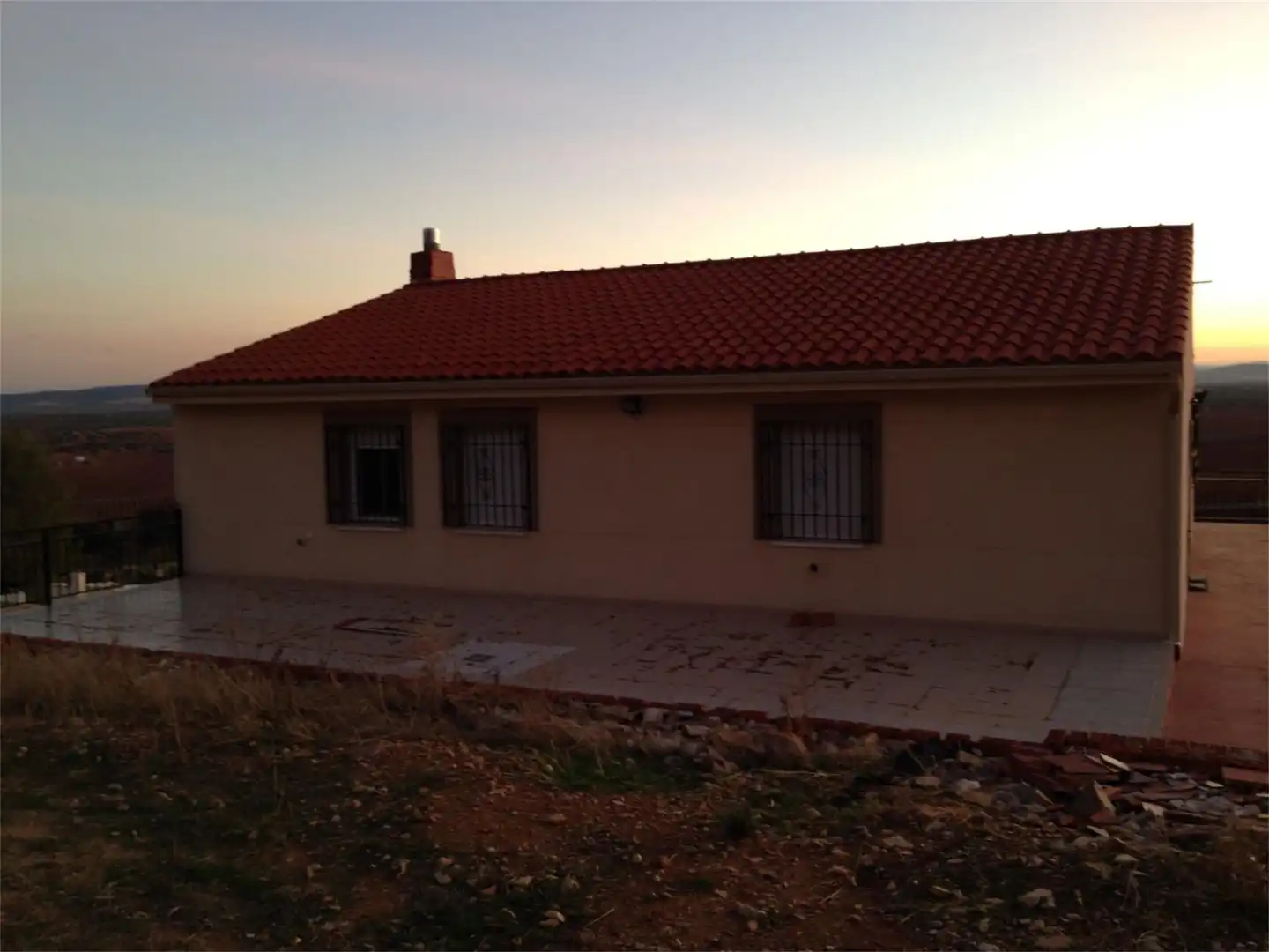 Houses for sale in Calle Don Miguel Sánchez Maroto, 6, Moral de Calatrava Exterior view of Houses for sale in Moral de Calatrava with Heating, Private garden and Terrace