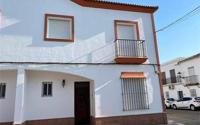 9 Viviendas y casas en venta con terraza en Villamanrique de la Condesa |  fotocasa