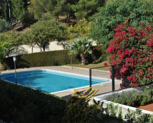 Swimming pool of Single-family semi-detached for sale in Sant Just Desvern  with Air Conditioner, Terrace and Swimming Pool