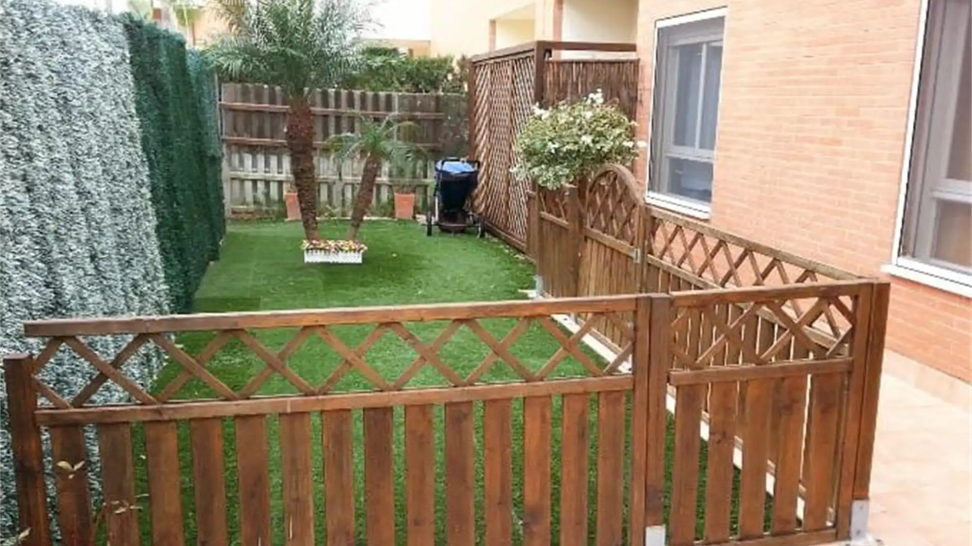 Garden of Flat for sale in Rota  with Air Conditioner, Terrace and Swimming Pool