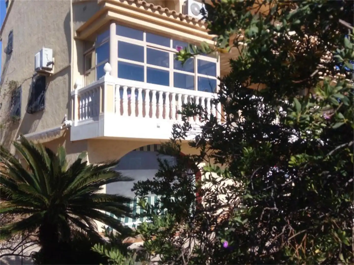Piso en venta en Urbanización Montesol, 8, El Secanet - Hacienda del Sol Vista exterior de Piso en venta en Villajoyosa / La Vila Joiosa con Aire acondicionado, Calefacción y Jardín privado