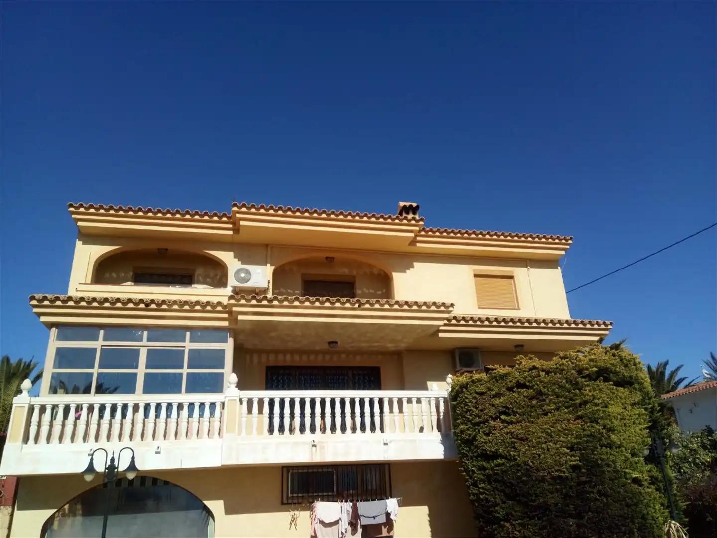 Piso en venta en Urbanización Montesol, 8, El Secanet - Hacienda del Sol Vista exterior de Piso en venta en Villajoyosa / La Vila Joiosa con Aire acondicionado, Calefacción y Jardín privado