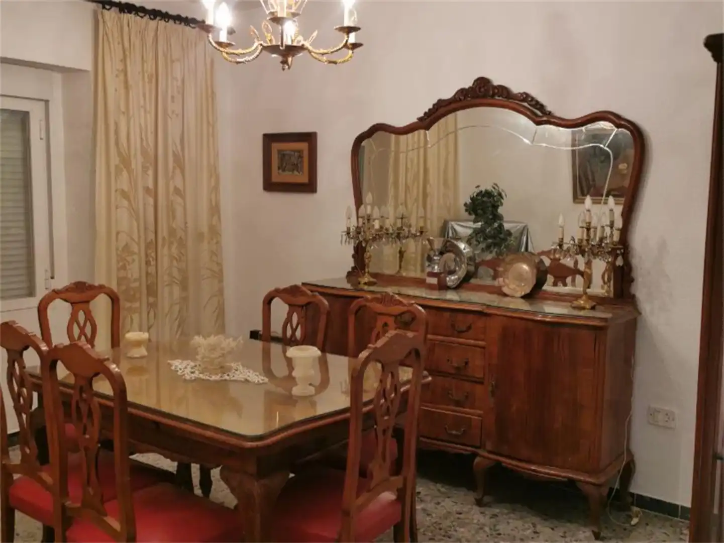 Casa adosada en venta en Paseo San Francisco, 5, Valencia de Alcántara Comedor de Casa adosada en venta en Valencia de Alcántara con Terraza, Amueblado y Balcón