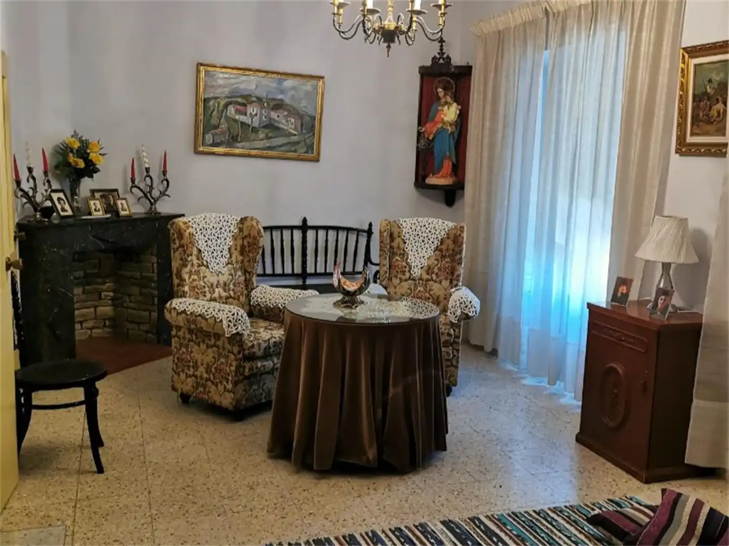 Casa adosada en venta en Paseo San Francisco, 5, Valencia de Alcántara Sala de estar de Casa adosada en venta en Valencia de Alcántara con Terraza, Amueblado y Balcón
