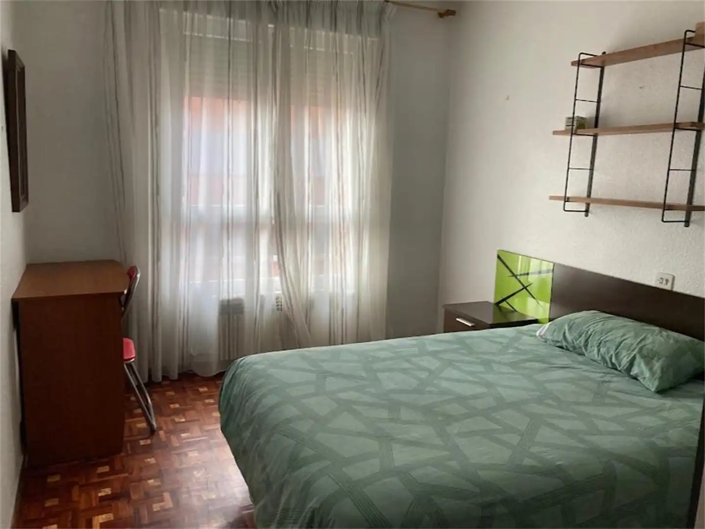 Habitación en Calle de Labradores, 21, Circular Habitación en Calle de Labradores, 21, Circular