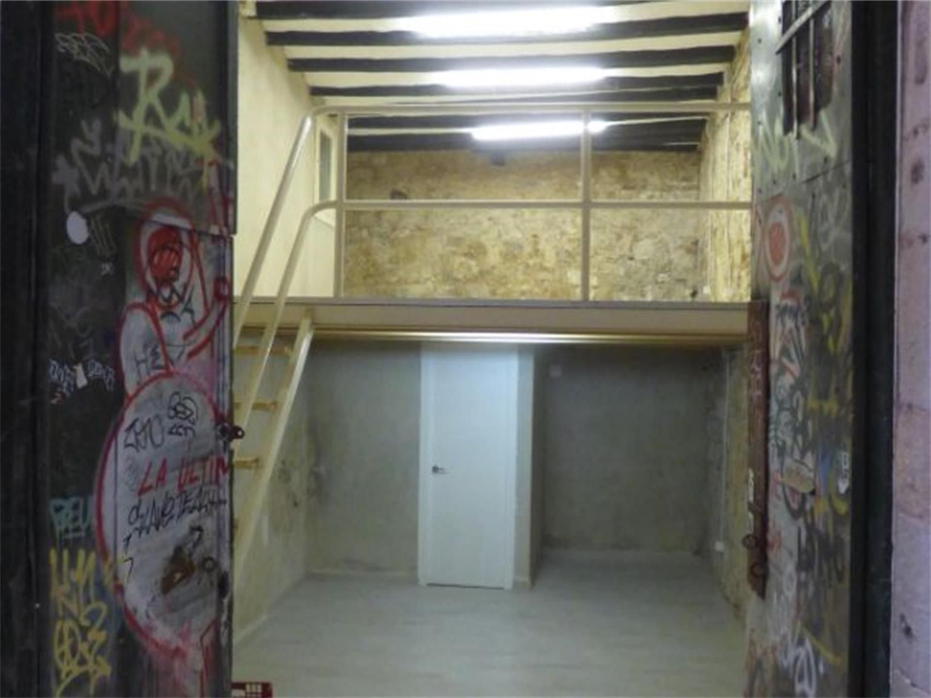 Planta baja for sale in  Barcelona Capital