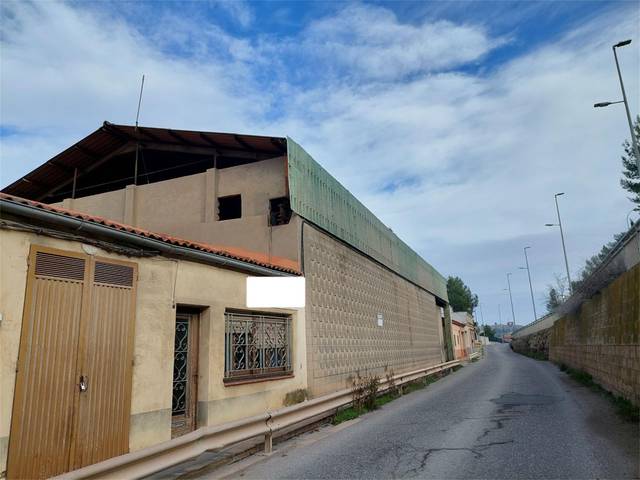 Oficina en Venta en Carrer del Molí, 47T en Flix