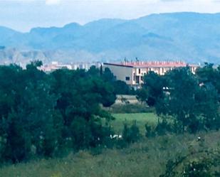 Vista exterior de Pis en venda en Calatayud amb Aire condicionat, Terrassa i Piscina