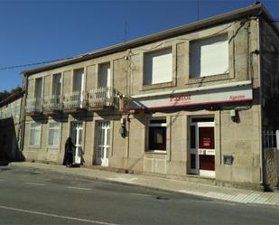 Vista exterior de Casa adosada en venda en Baltar amb Balcó