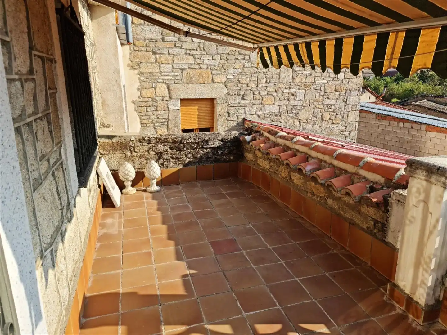 Terrace of Houses for sale in Fonfría (Zamora)  with Heating, Terrace and Furnished