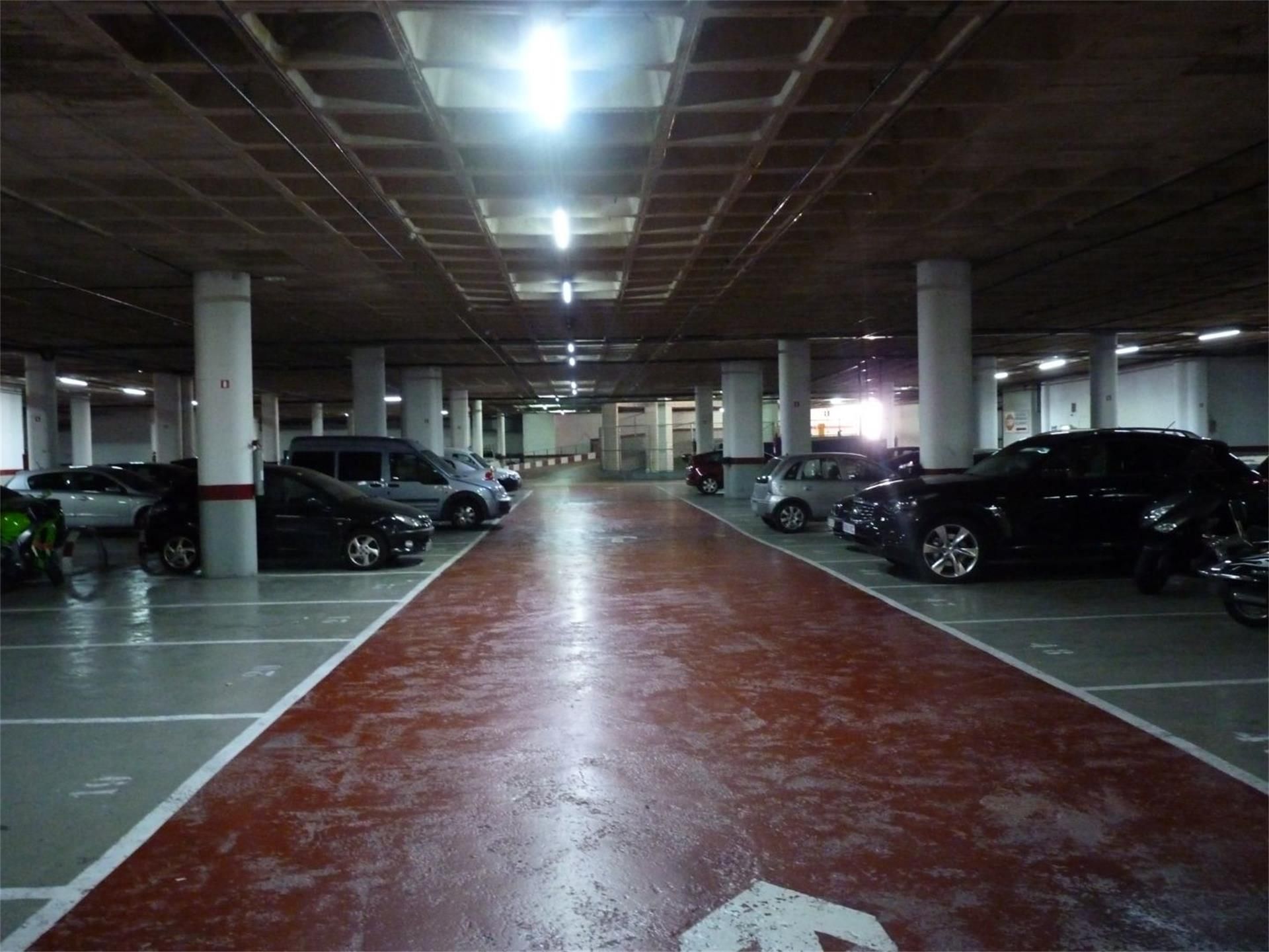 Parking of Garage to rent in Cornellà de Llobregat