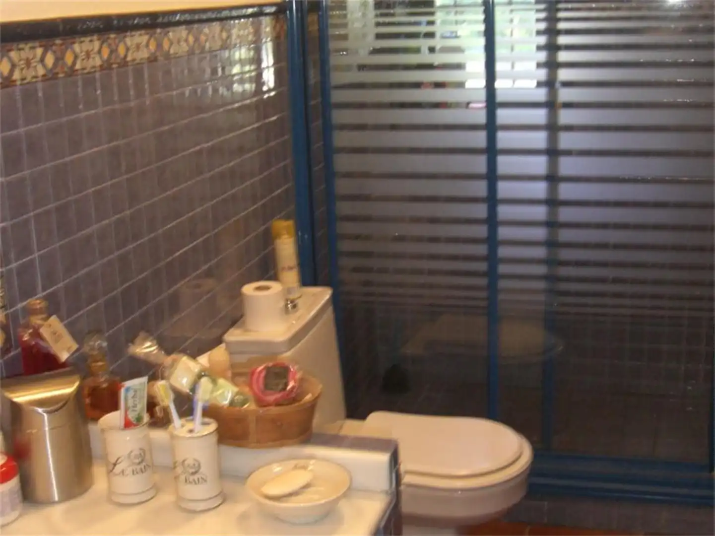 Casa o chalet en venta en Fuenteheridos Baño de Casa o chalet en venta en Fuenteheridos con Jardín privado, Terraza y Piscina