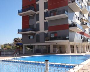 Piscina de Pis en venda en Castellón de la Plana / Castelló de la Plana amb Aire condicionat i Piscina