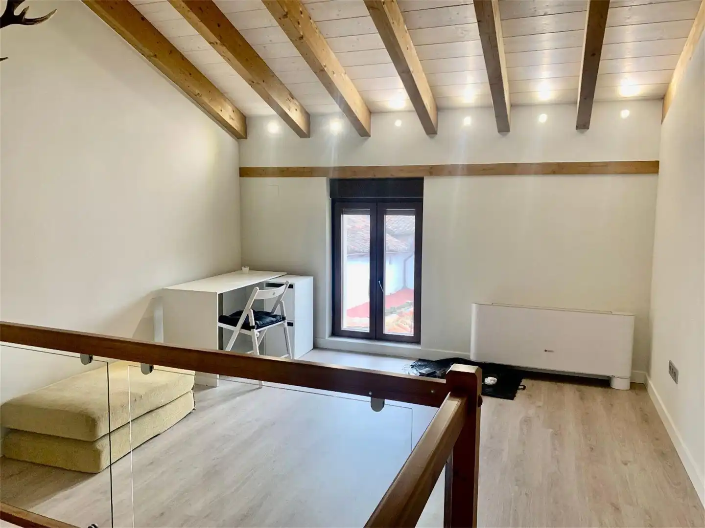 Casa adosada en venta en Calle Conde de Garay, 17, Calahorra de Boedo Casa adosada en venta en Calahorra de Boedo con Calefacción y Amueblado