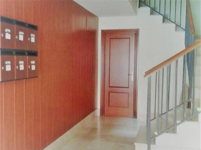 Piso en Venta en Calle Larga, 12 en Teso de la Feria - Arrabal