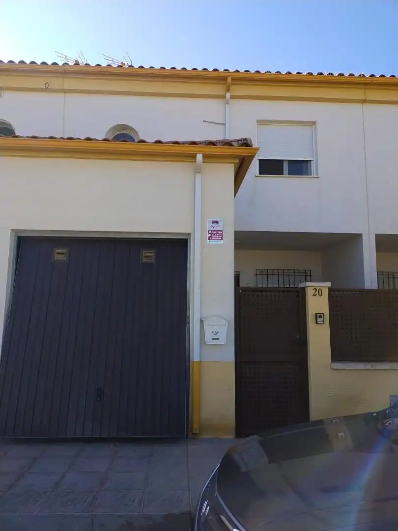 Detached homes for sale in Calle Pozo Dulce, 22, Carrión de Calatrava Parking of Detached homes for sale in Carrión de Calatrava with Air Conditioner, Heating and Private garden