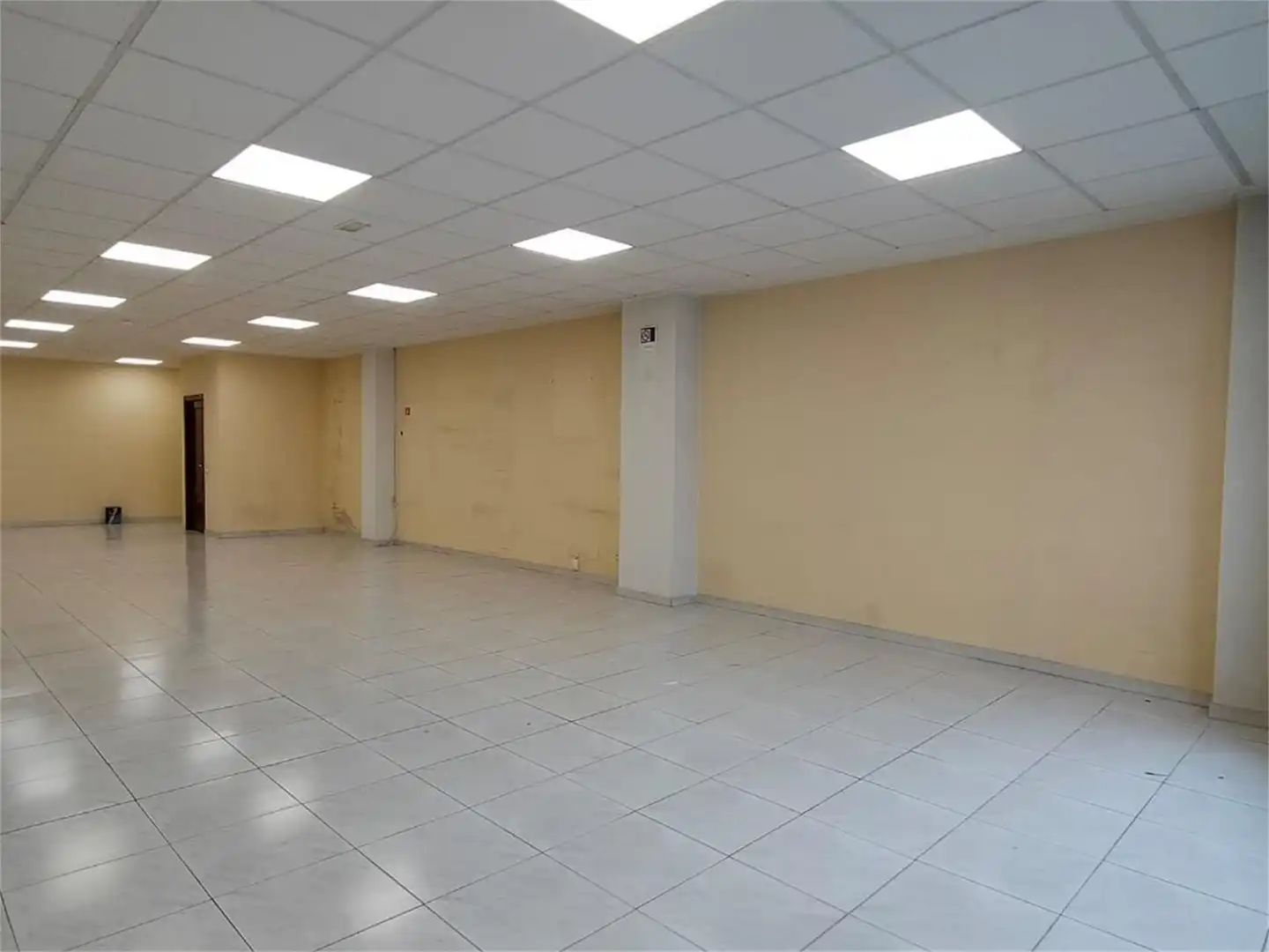 Commercial properties for rent in Avenida Juan Carlos I, 40, Villalba Estación Commercial properties for rent in Collado Villalba