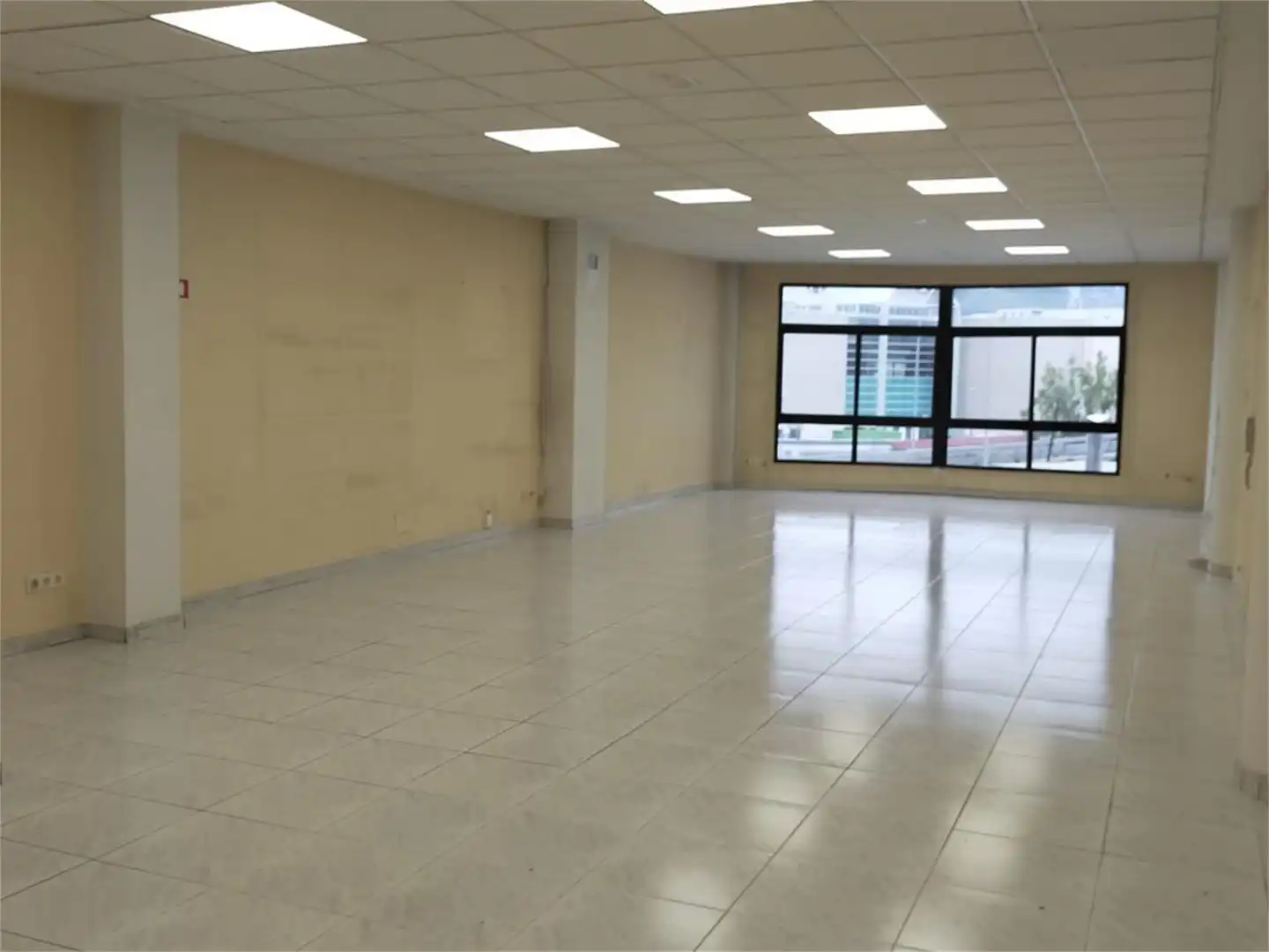 Commercial properties for rent in Avenida Juan Carlos I, 40, Villalba Estación Commercial properties for rent in Collado Villalba