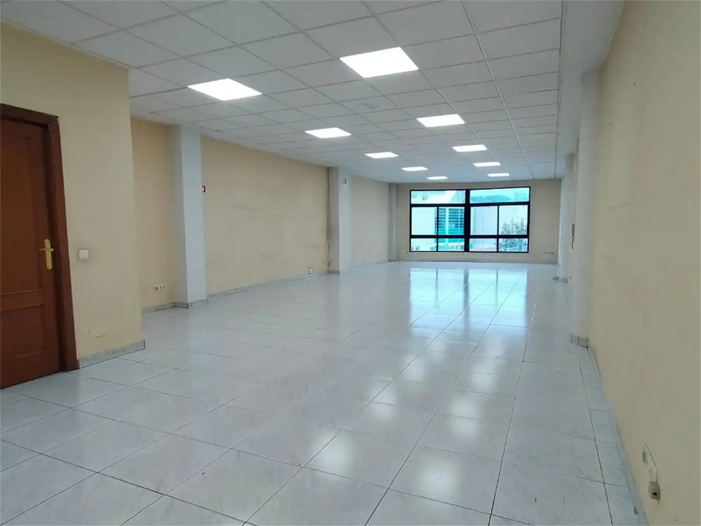 Commercial properties for rent in Avenida Juan Carlos I, 40, Villalba Estación Commercial properties for rent in Collado Villalba