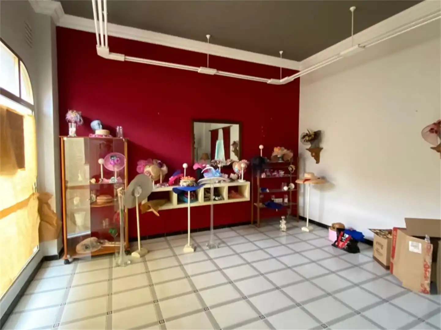 Local en venta en Vélez-Málaga con Amueblado