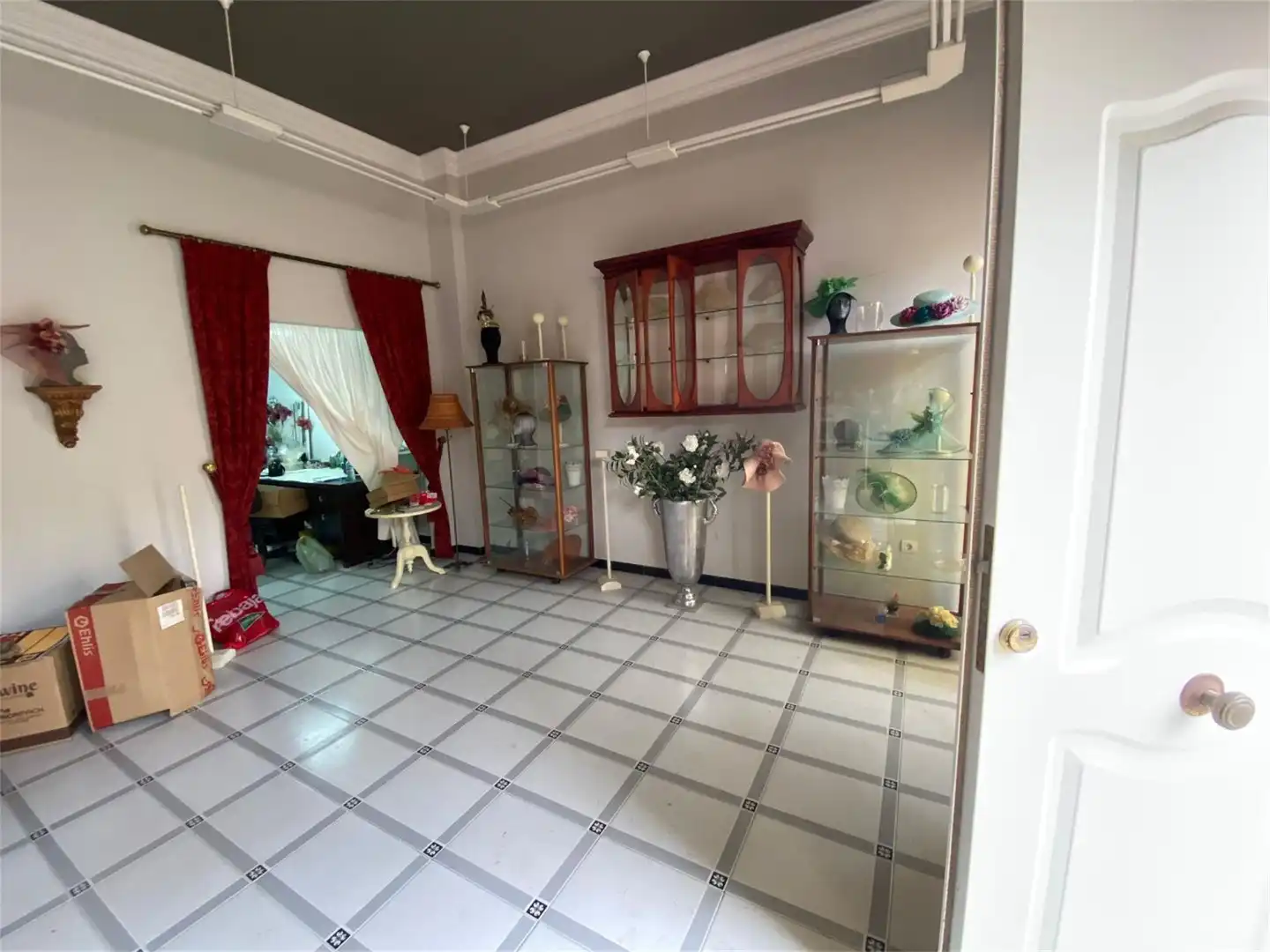 Local en venta en Avenida Vivar Téllez, 34, Hispanidad - Vivar Téllez Local en venta en Vélez-Málaga con Amueblado