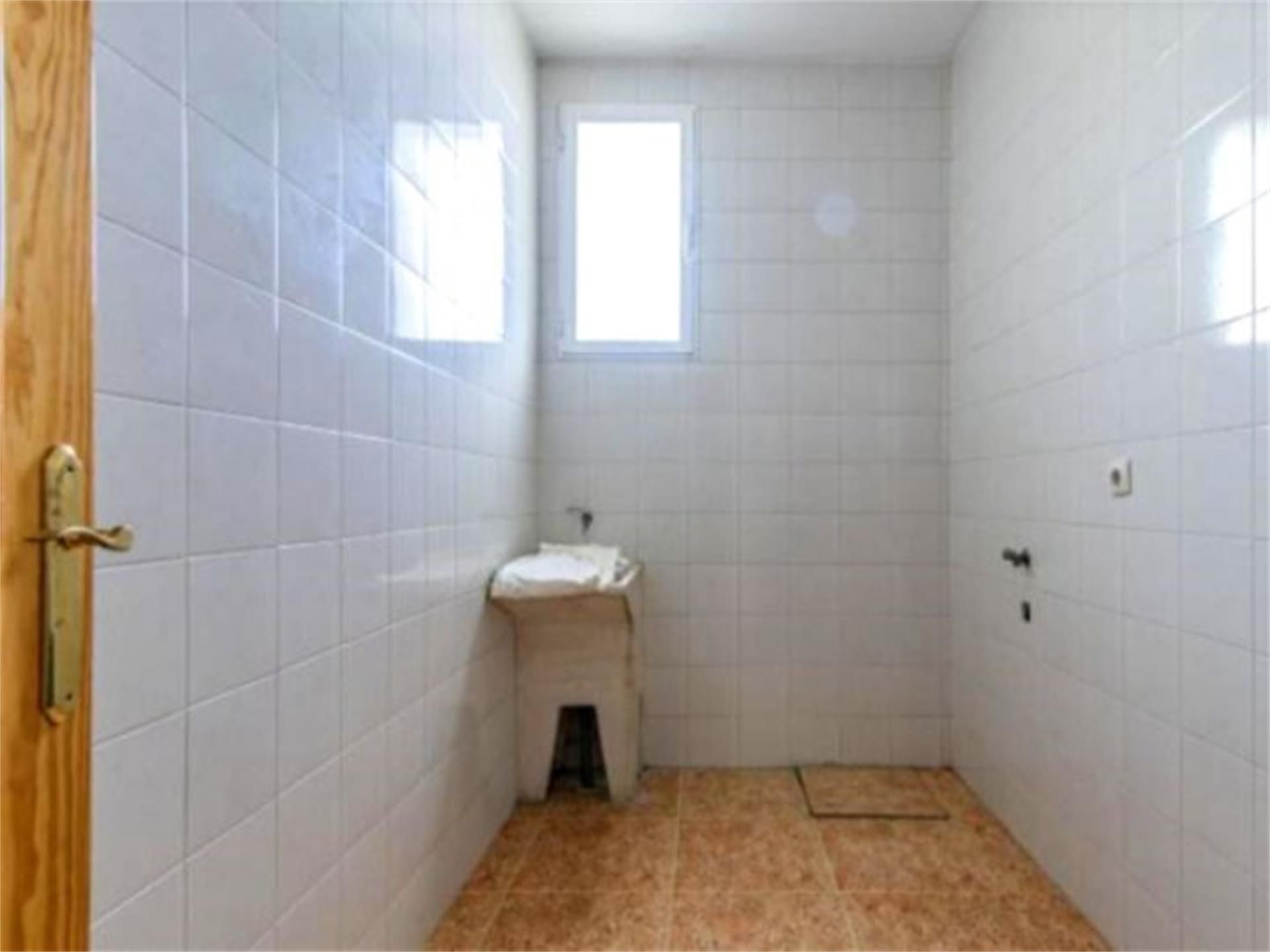 Bathroom of House or chalet for sale in Láchar  with Air Conditioner, Terrace and Balcony