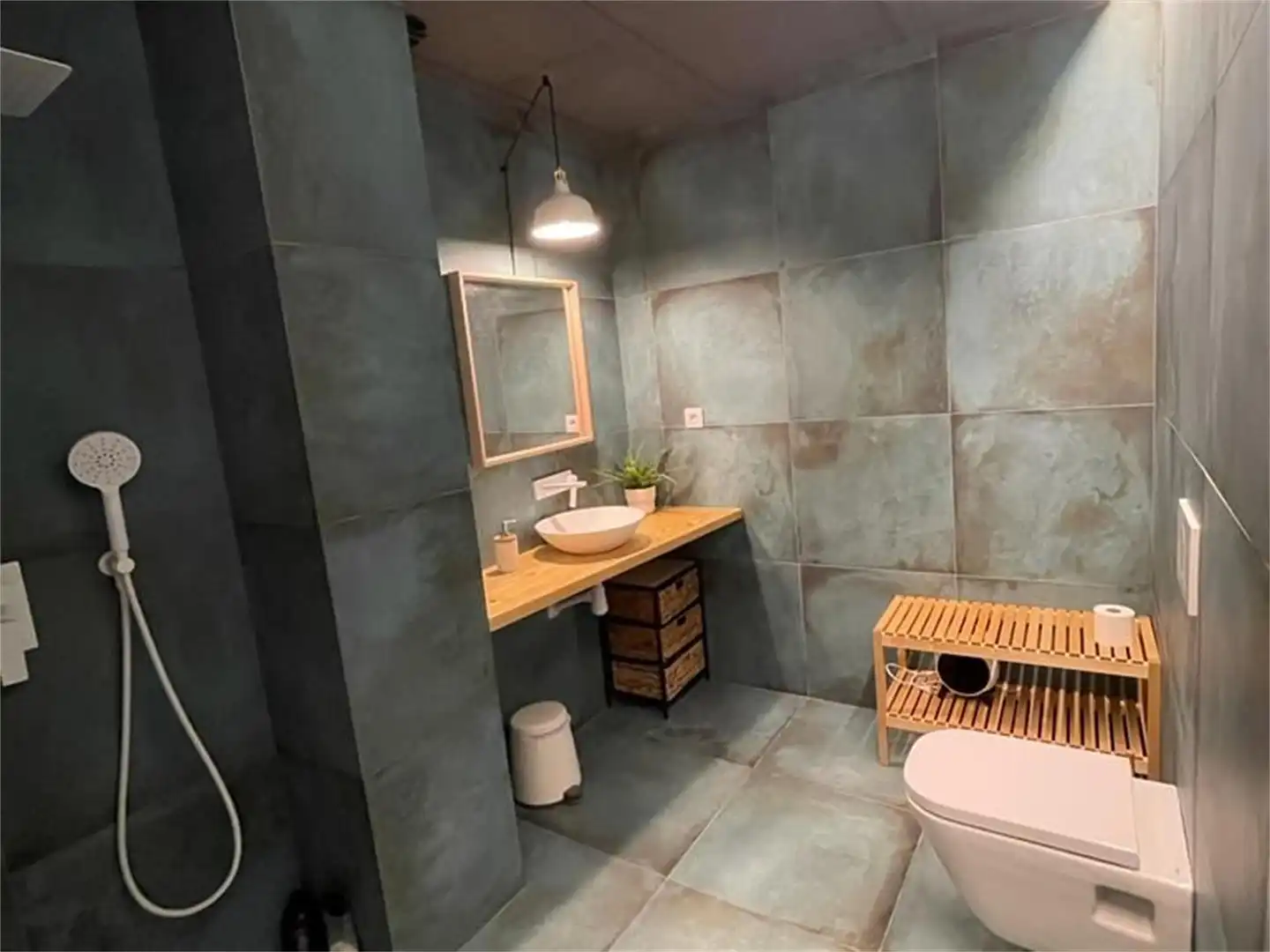 Office for sale in Carrer del Dos de Maig, 195, Sant Josep - Zona Hospital Bathroom of Office for sale in Ontinyent