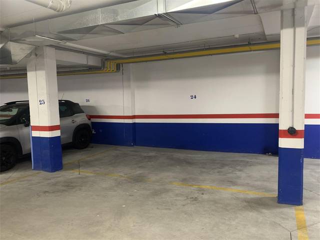 Garaje en Venta en Ronda de la Iglesia, 4 en Cistérniga