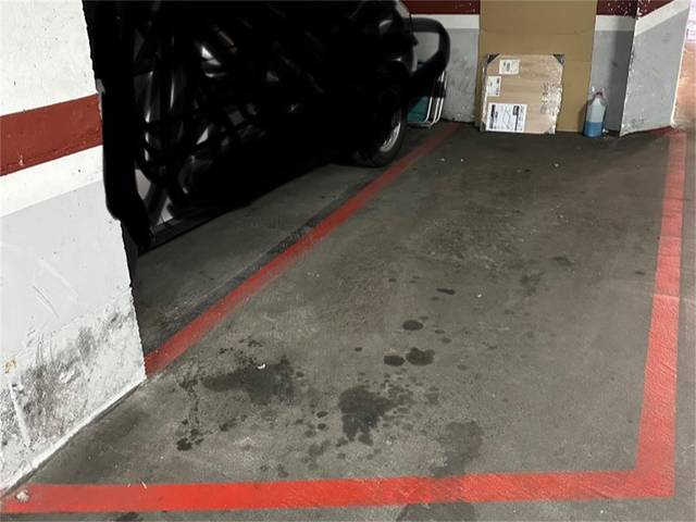 Garaje en Venta en Carrer Doctor Brugarolas, 16 en Roses - Castellbell