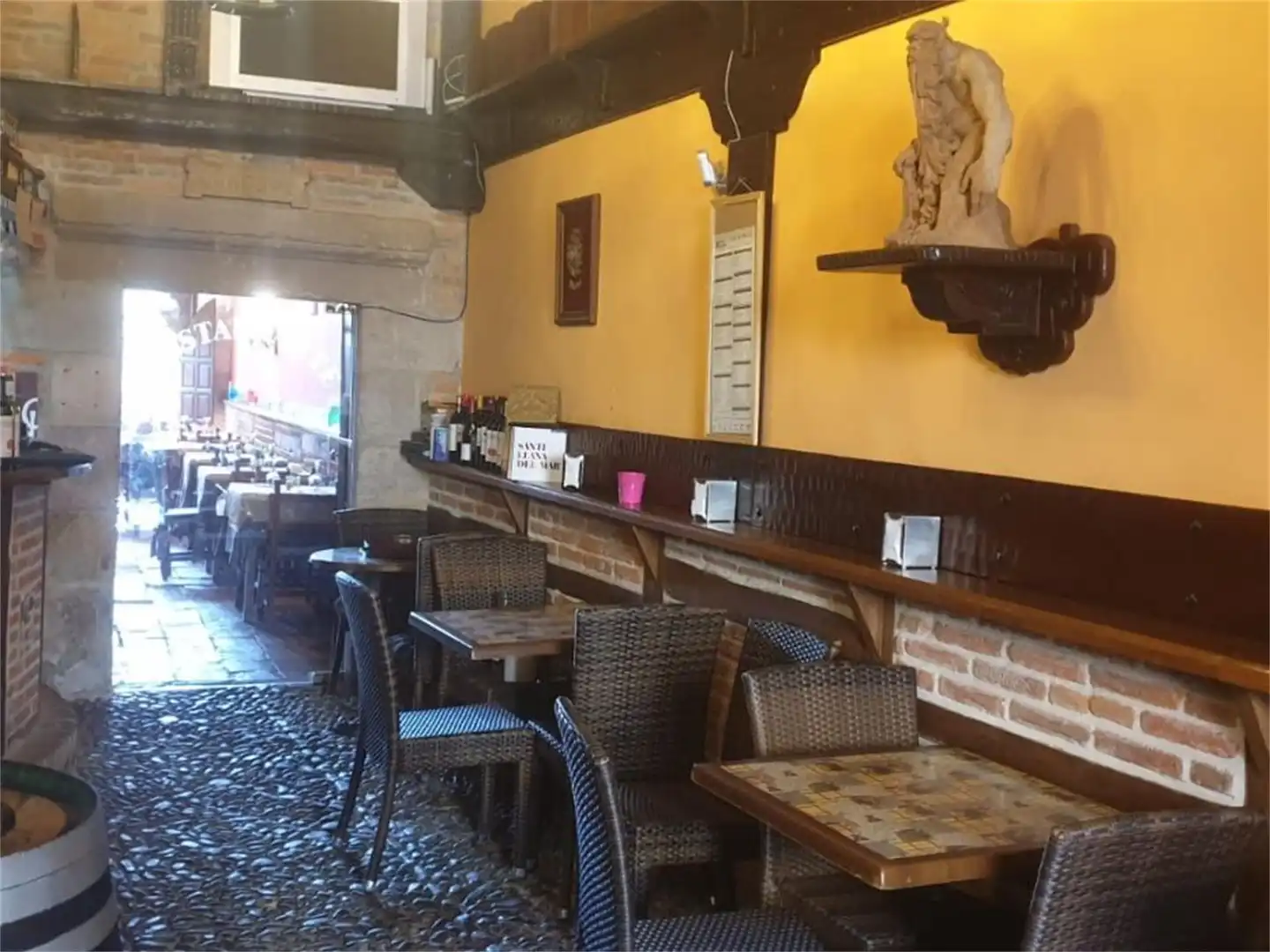Casa adosada en venta en Calle Cantón, 14, Santillana del Mar Casa adosada en venta en Santillana del Mar con Aire acondicionado y Balcón