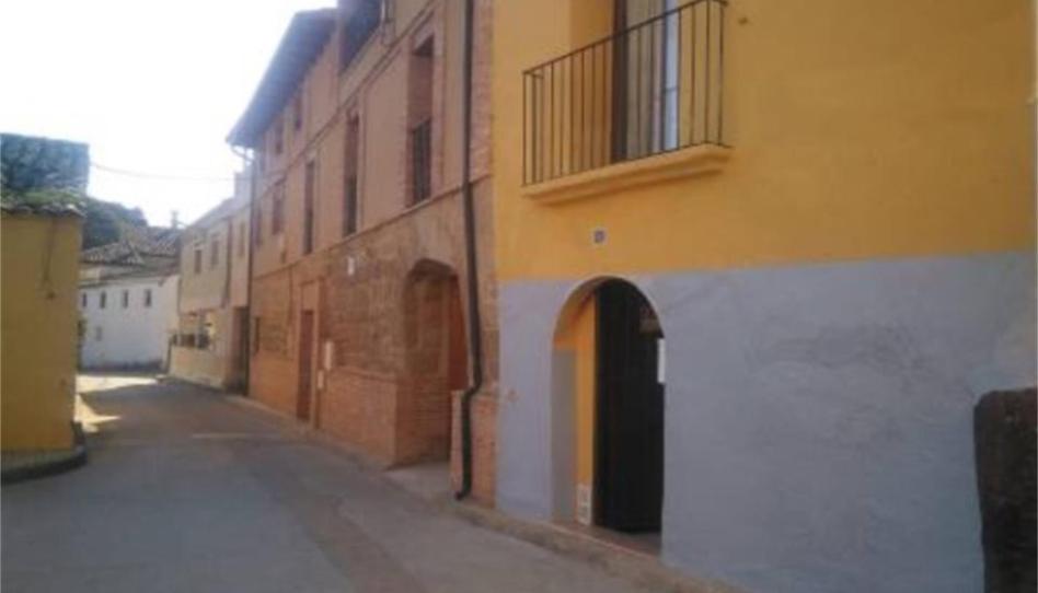 Casa adosada en venda a Plaza Mayor, 1, Azara, Huesca - imatge 1 Foto 1 de Casa adosada en venda a Plaza Mayor, 1, Azara, Huesca